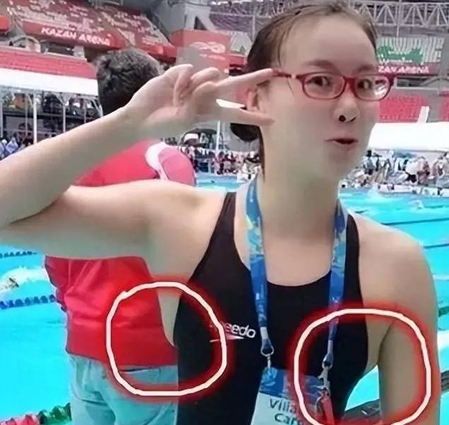 开云-女运动员“难以启齿”的心酸：赛前刮毛、赛时忍剧痛、赛后扯泳衣|全运会|经期|体毛|身体|女性_新浪体育_新浪新闻